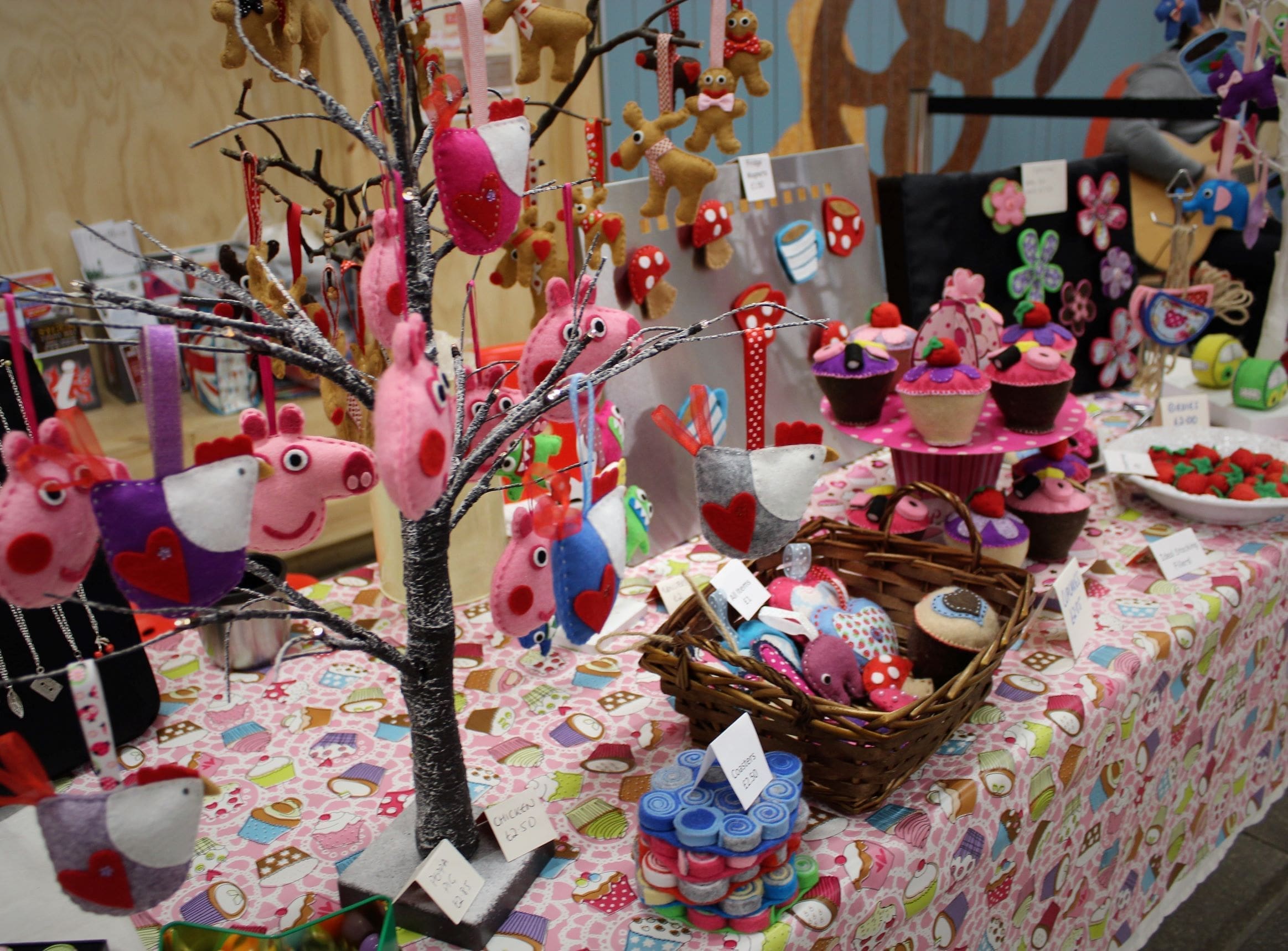 Christmas Craft Fair at Tŷ Pawb