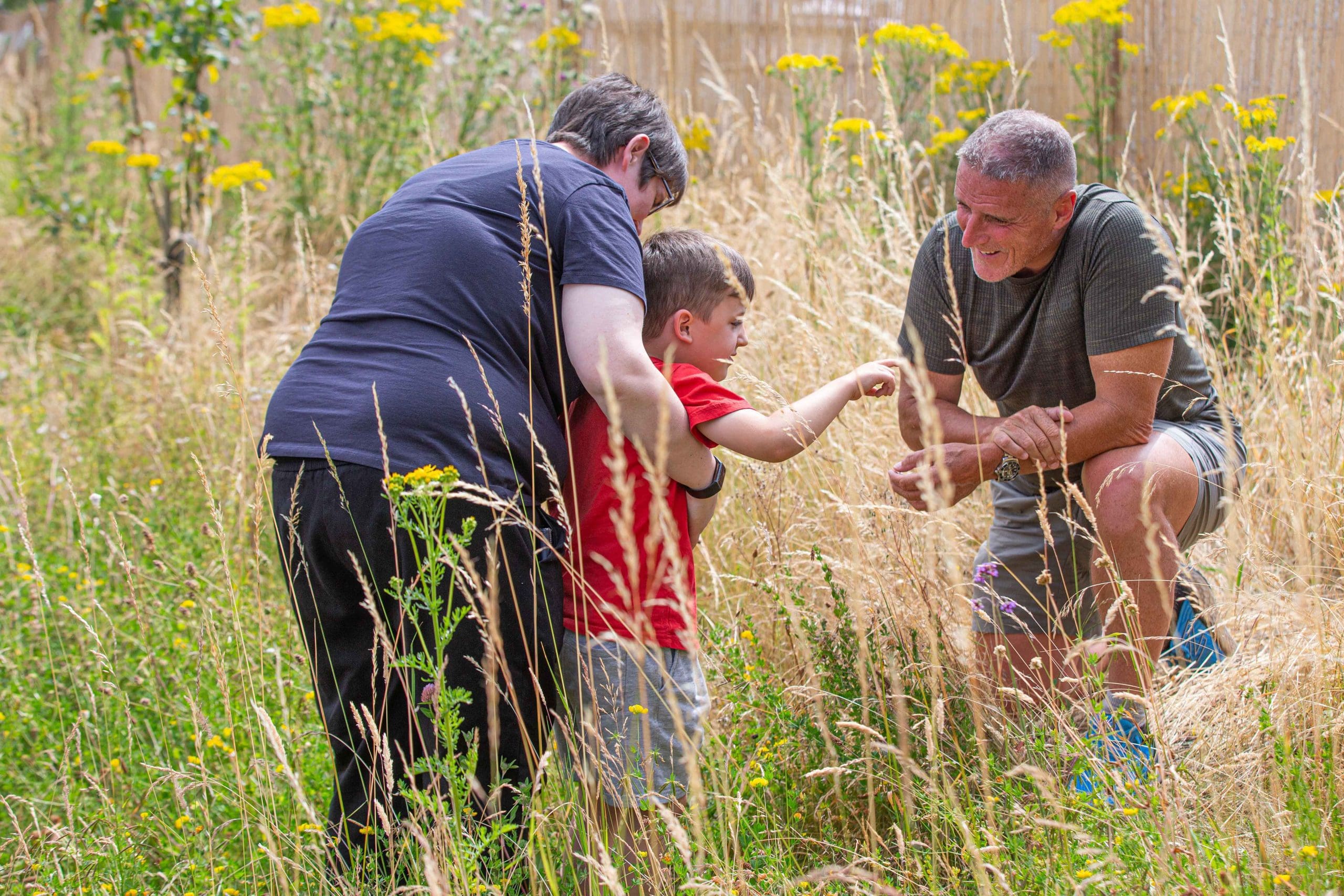 Ysgol Cae’r Gwenyn visited by naturalist Iolo Williams