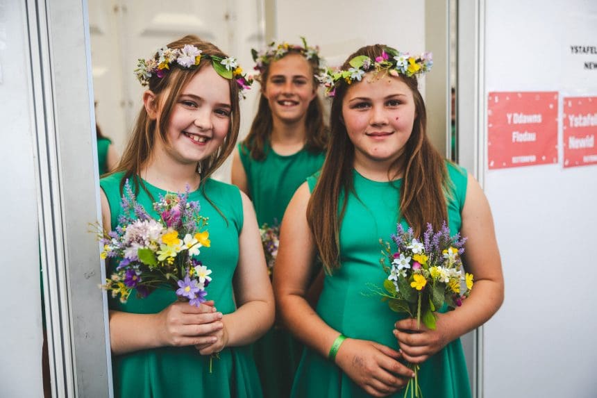 GALWAD am ddawnswyr i berfformio yn seremoni cyhoeddi Eisteddfod Wrecsam