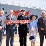 HMS Dragon yw’r llong gyntaf ers yr ail ryfel byd i fod yn gysylltiedig â Wrecsam